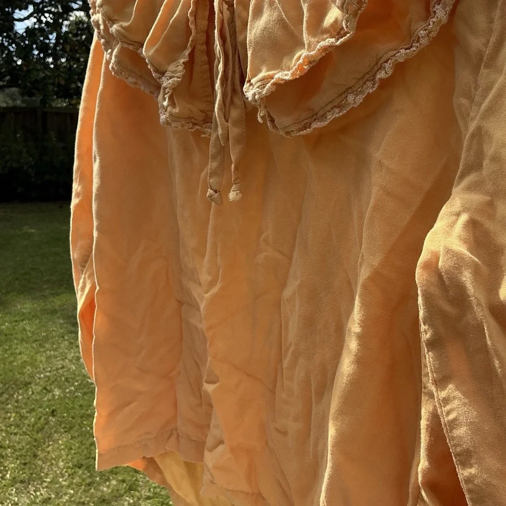 VTG  Compagnie Internationale Express Ruffle Neck Blouse Women's M Peach - Picture 3 of 12